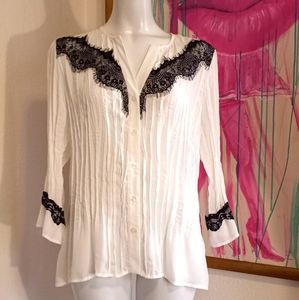 ✨3 - $15 NY Collection White w/ Black Lace Blouse